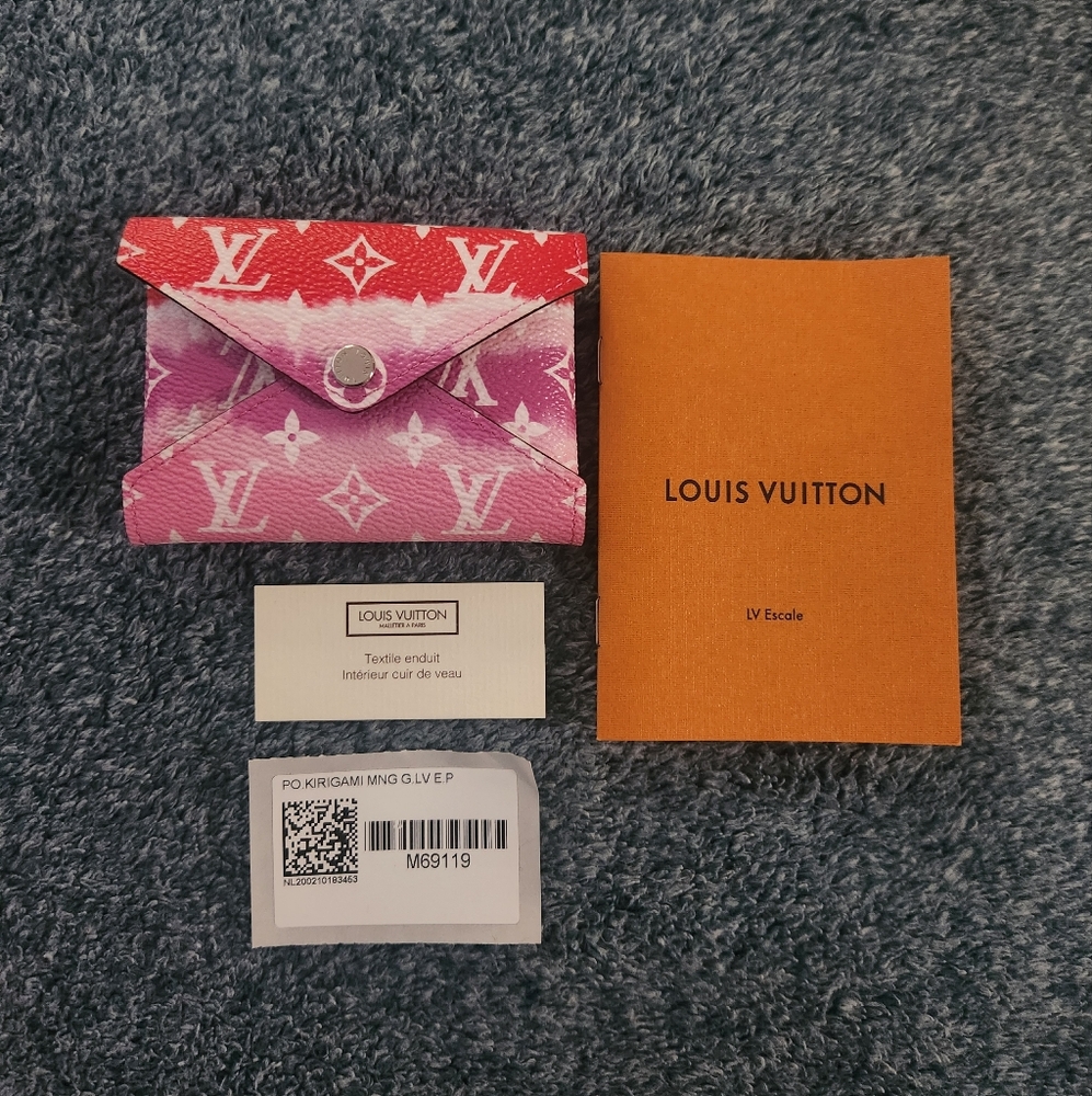New Louis Vuitton Kirigami Escale Small